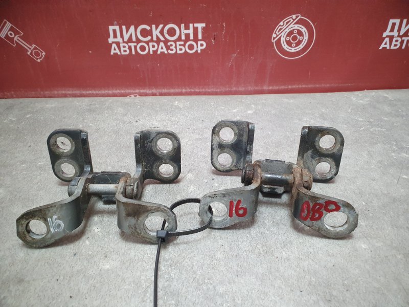Петля двери багажника, 6900 рублей, Красноярск