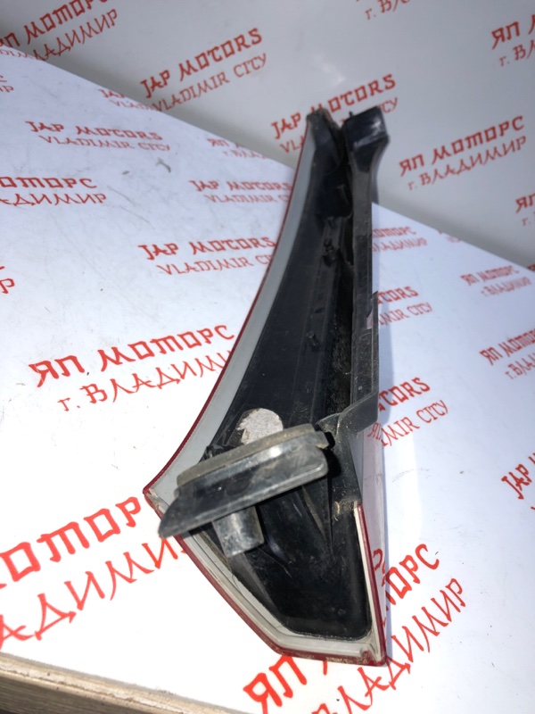 Фонарь задний, 2000 рублей, Владимир