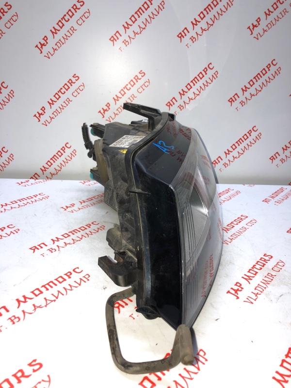 Фара ксеноновая, 15000 рублей, Владимир