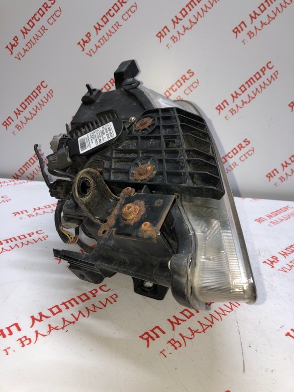 Фара ксеноновая, 15000 рублей, Владимир