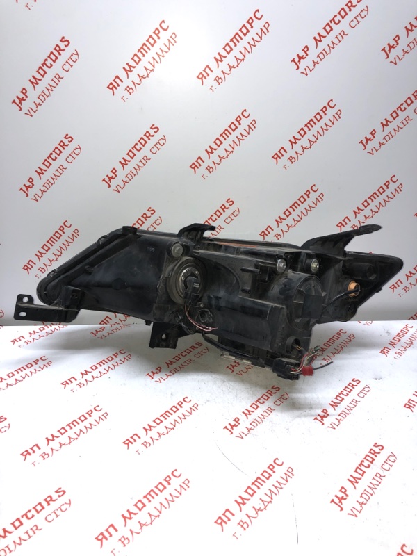 Фара ксеноновая, 9000 рублей, Владимир