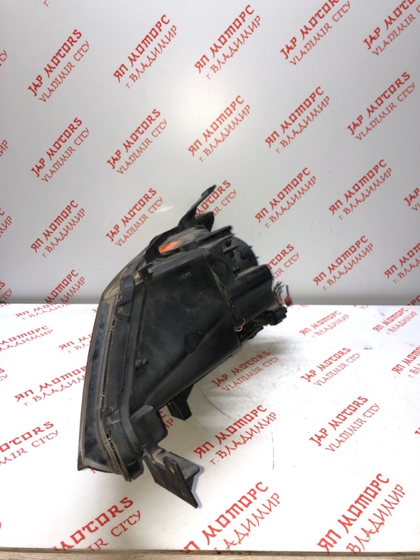 Фара ксеноновая, 9000 рублей, Владимир