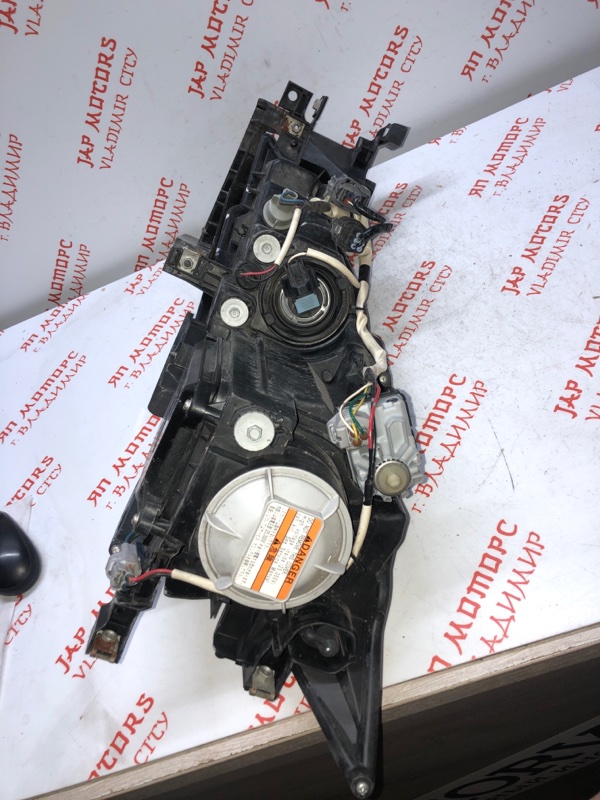 Фара ксеноновая, 10000 рублей, Владимир