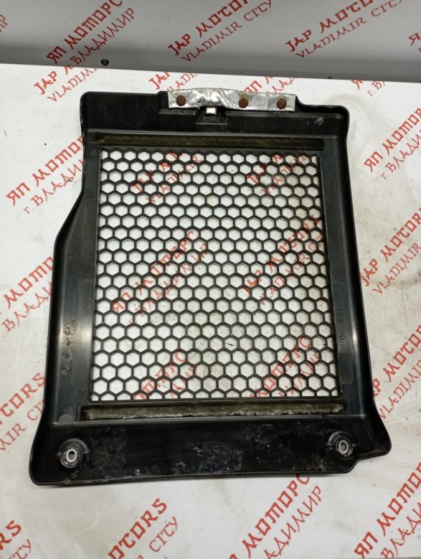 Декоративная крышка двигателя, 500 рублей, Владимир