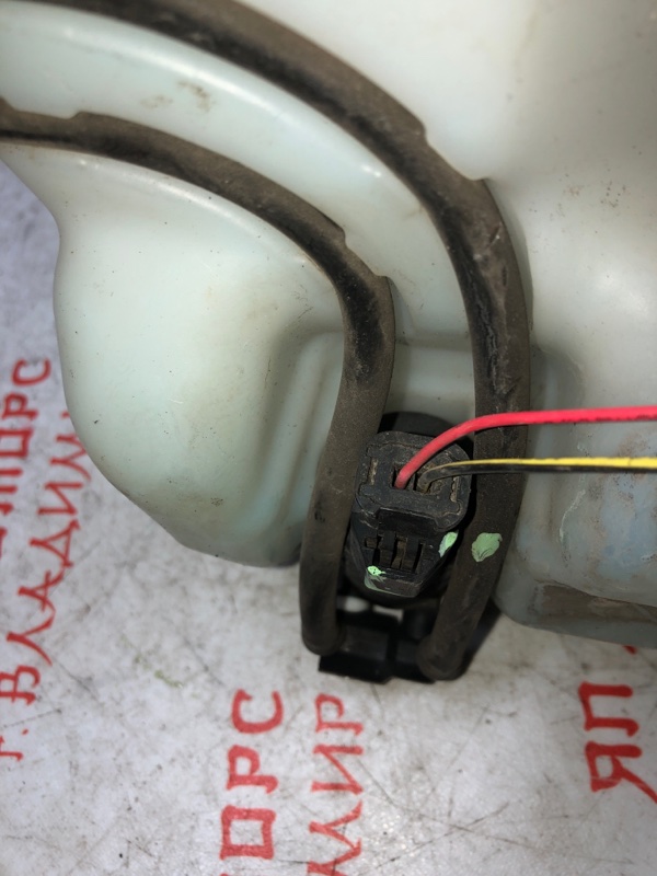 Бачок стеклоомывателя, 1000 рублей, Владимир