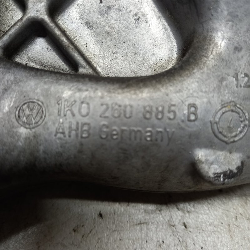 Кронштейн натяжного ролика, 1500 рублей, Владимир