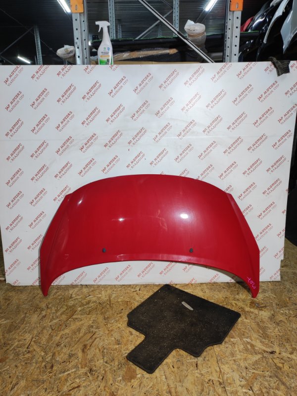 Капот, 5000 рублей, Владимир