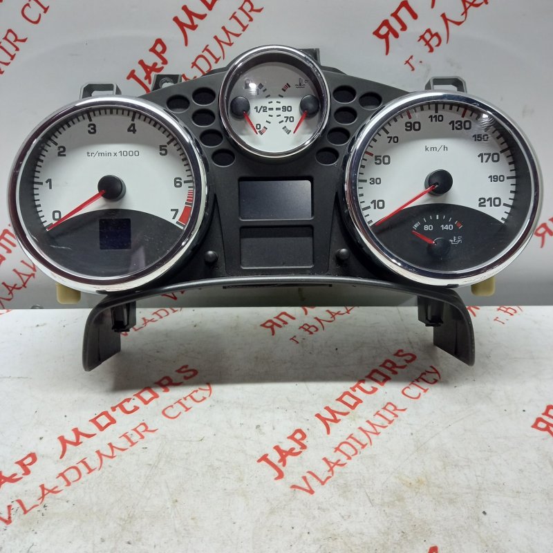 Щиток приборов, 2000 рублей, Владимир