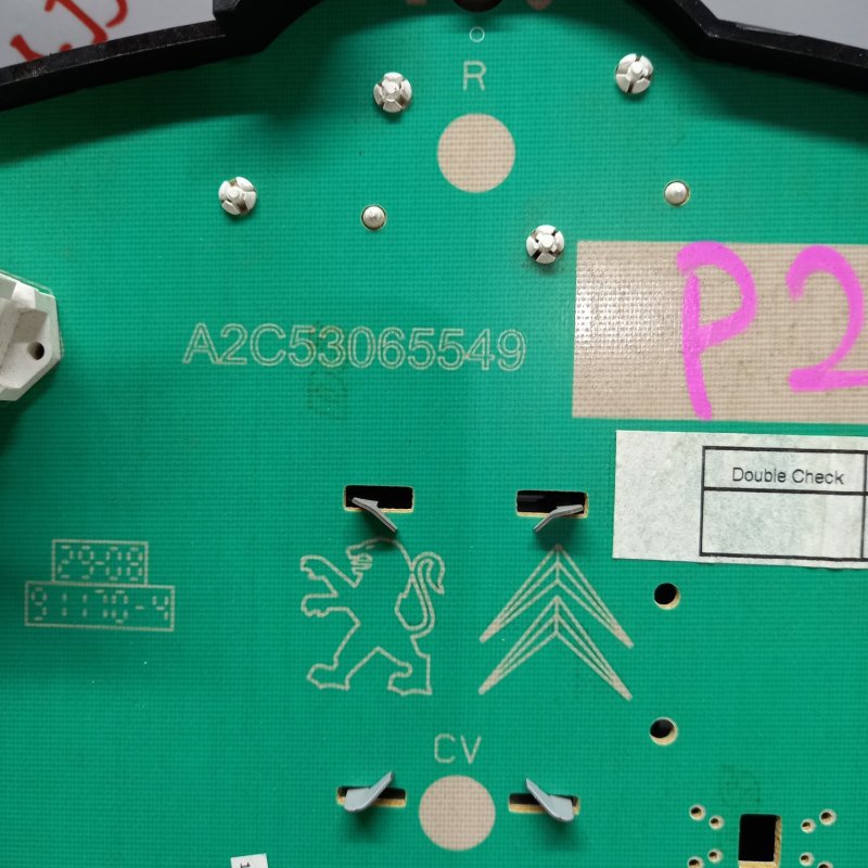 Щиток приборов, 2000 рублей, Владимир