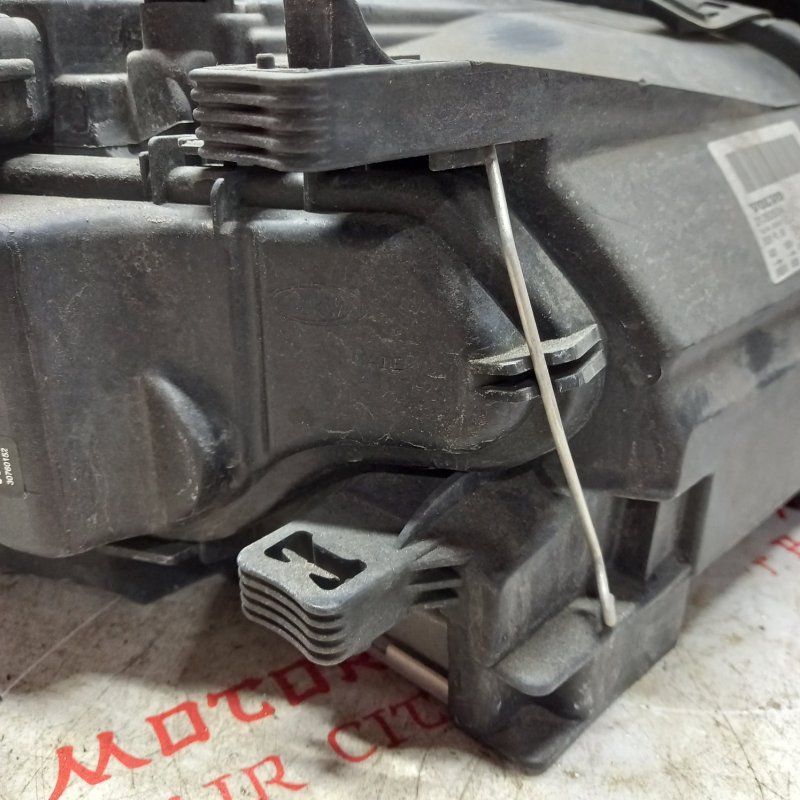 Фара ксеноновая, 13500 рублей, Владимир