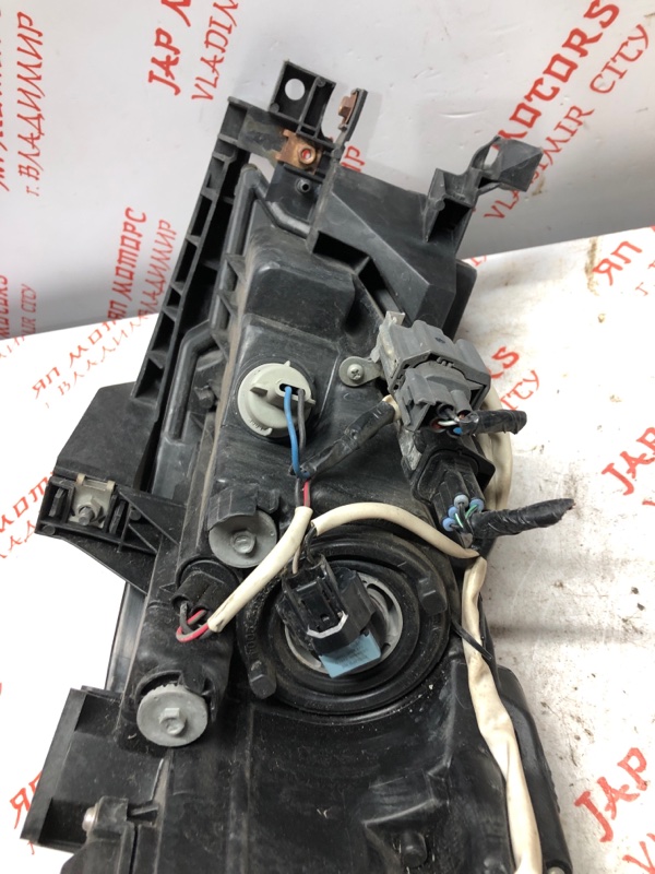 Фара ксеноновая, 10000 рублей, Владимир