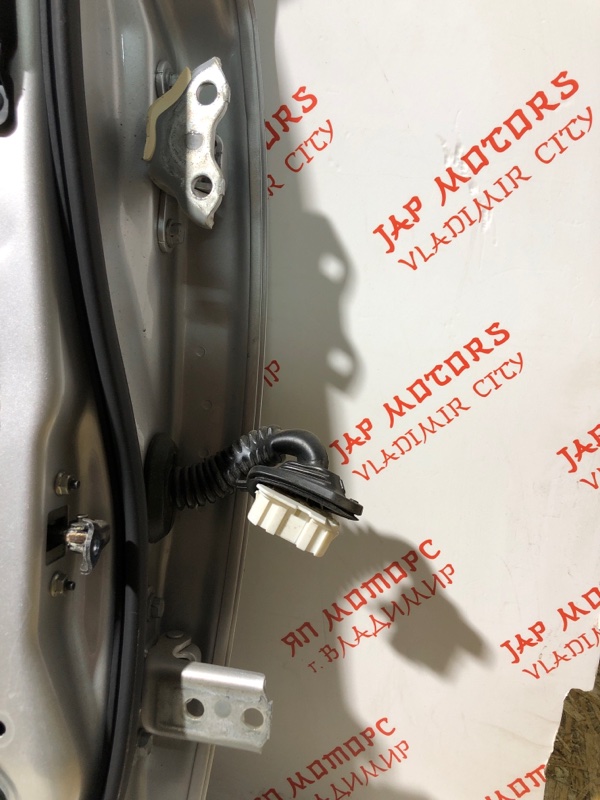 Дверь боковая, 11500 рублей, Владимир