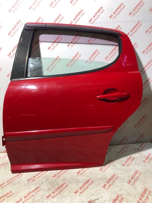 Дверь боковая, 6000 рублей, Владимир