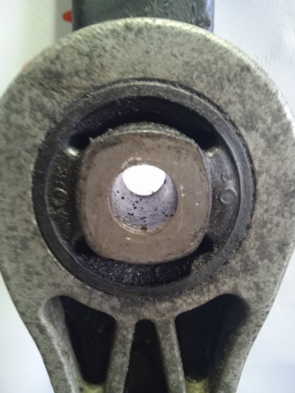 Подрамник двигателя, 6500 рублей, Владимир