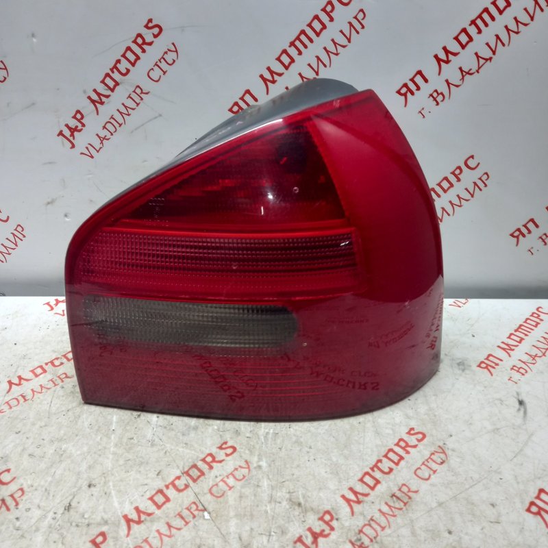 Фонарь задний, 2000 рублей, Владимир