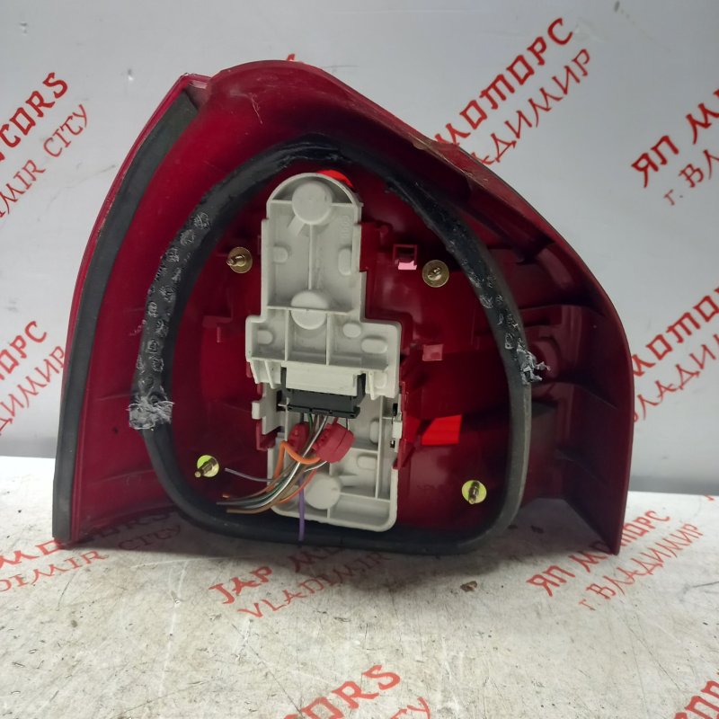 Фонарь задний, 2000 рублей, Владимир