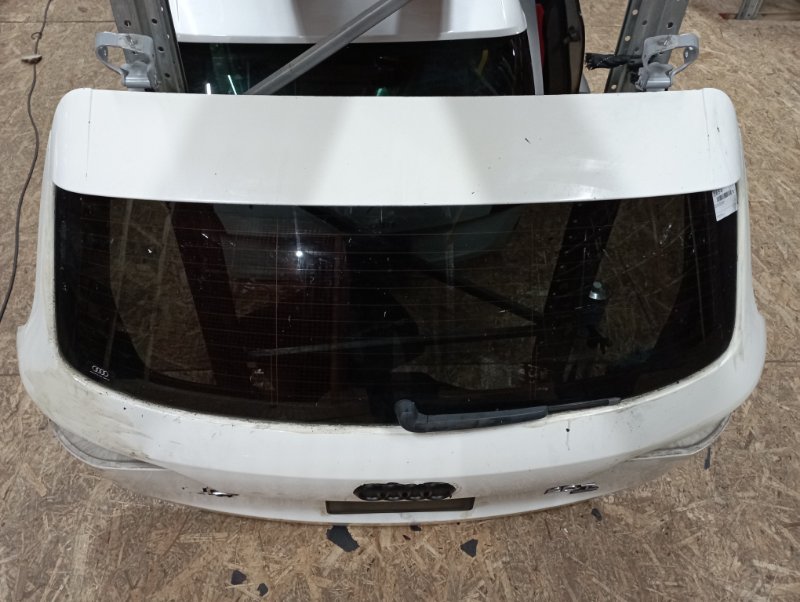 Крышка багажника, 15000 рублей, Владимир