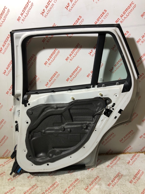 Дверь боковая, 12000 рублей, Владимир