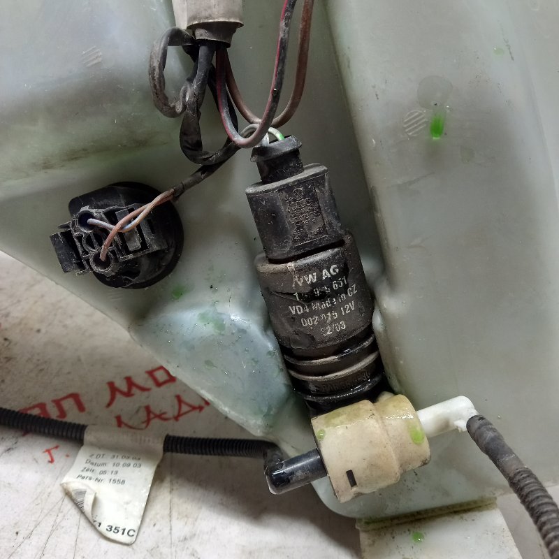 Бачок стеклоомывателя, 1000 рублей, Владимир