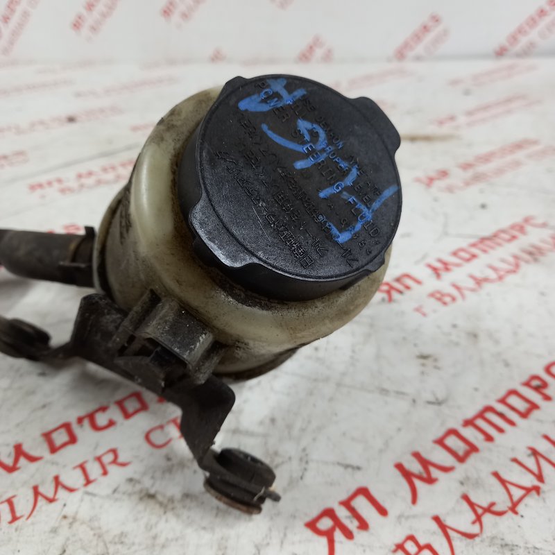 Бачок гидроусилителя руля, 1000 рублей, Владимир