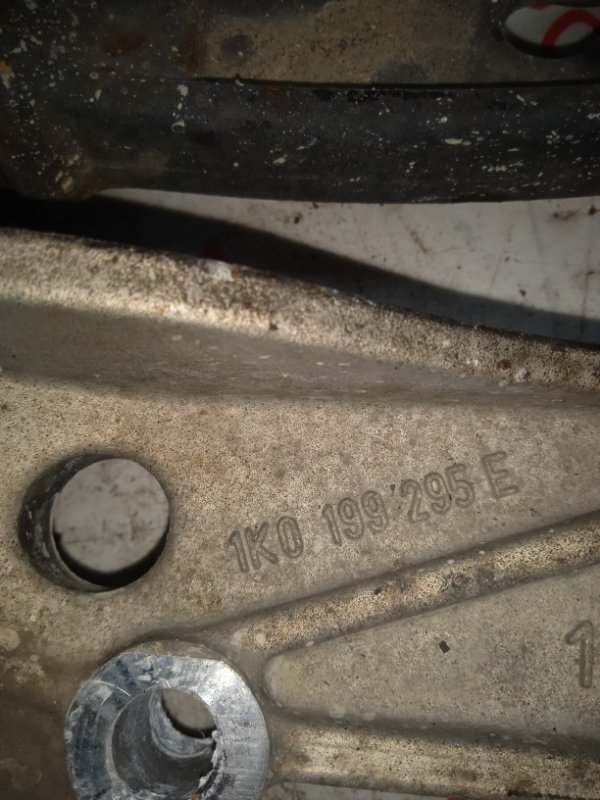 Рычаг подвески нижний, 3000 рублей, Владимир