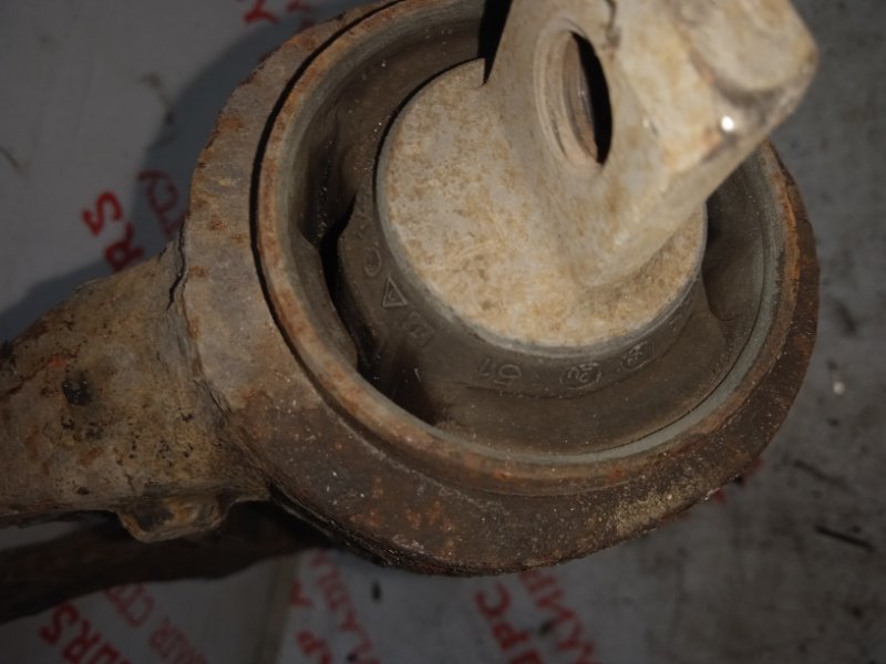 Рычаг подвески нижний, 2000 рублей, Владимир