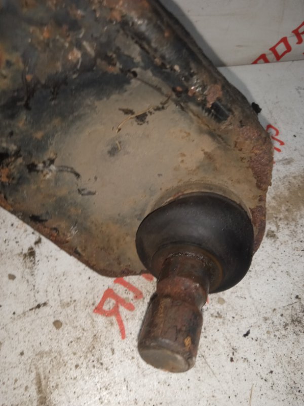 Рычаг подвески нижний, 2500 рублей, Владимир