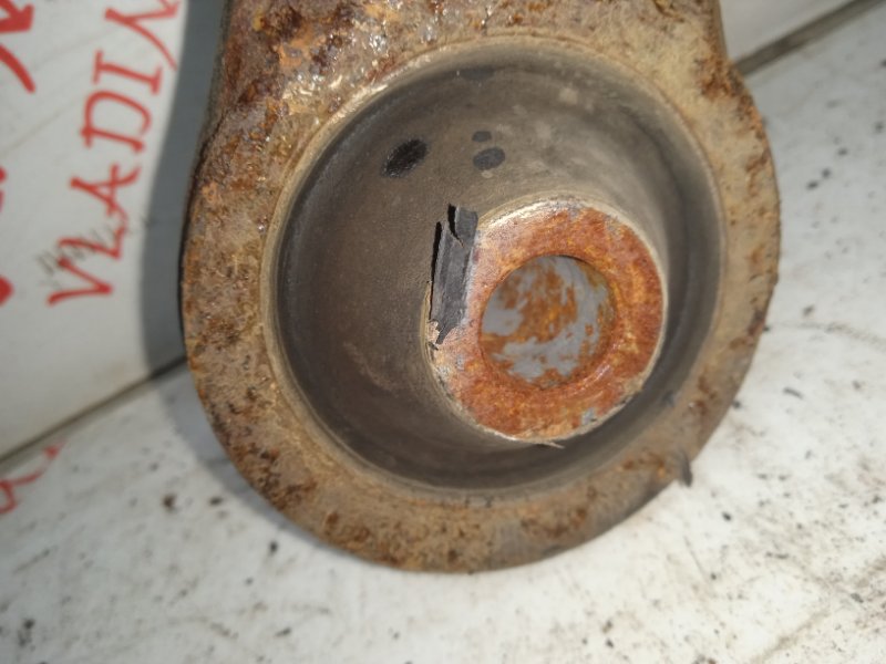 Рычаг подвески нижний, 2000 рублей, Владимир