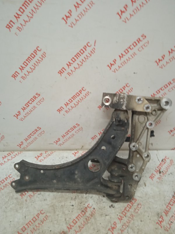 Рычаг подвески нижний, 2000 рублей, Владимир