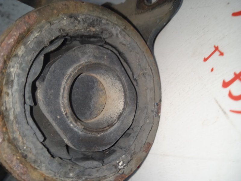 Рычаг подвески нижний, 3000 рублей, Владимир