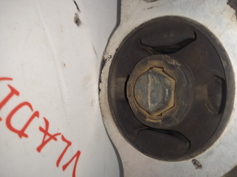 Рычаг подвески нижний, 3000 рублей, Владимир