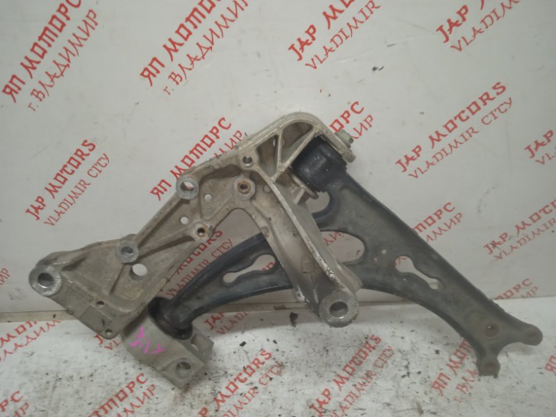 Рычаг подвески нижний, 3000 рублей, Владимир