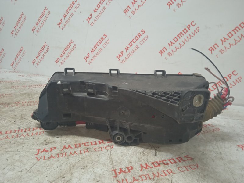 Блок предохранителей, 2000 рублей, Владимир