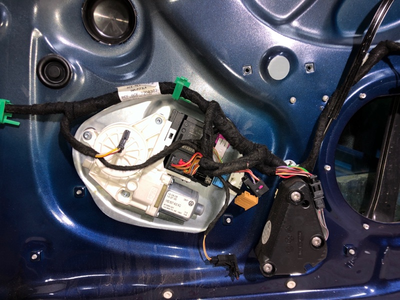 Дверь боковая, 7000 рублей, Владимир