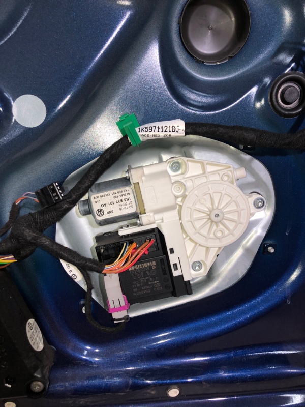 Дверь боковая, 8000 рублей, Владимир