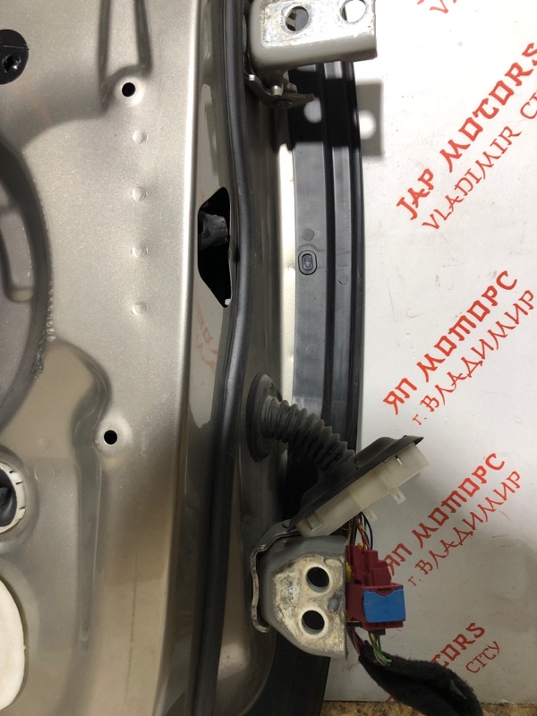 Дверь боковая, 10000 рублей, Владимир