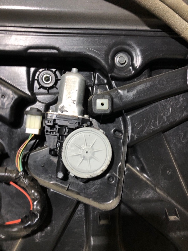 Дверь боковая, 12000 рублей, Владимир