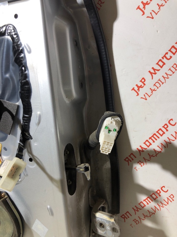 Дверь боковая, 11000 рублей, Владимир