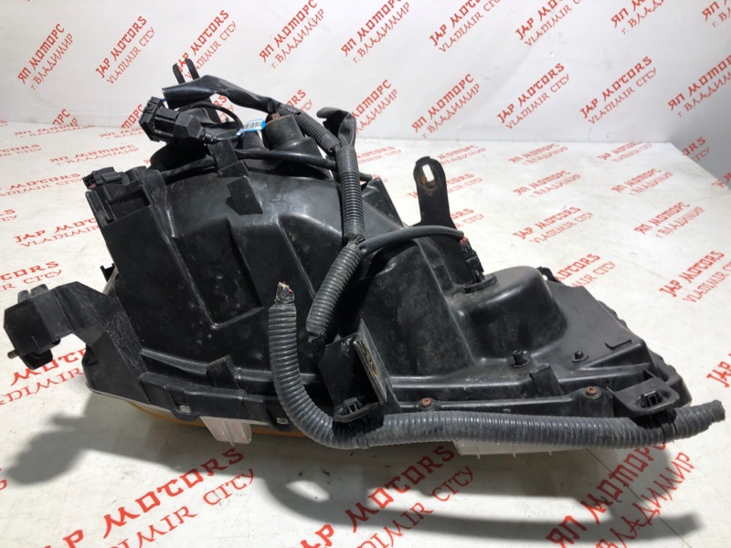 Фара галогеновая, 9000 рублей, Владимир