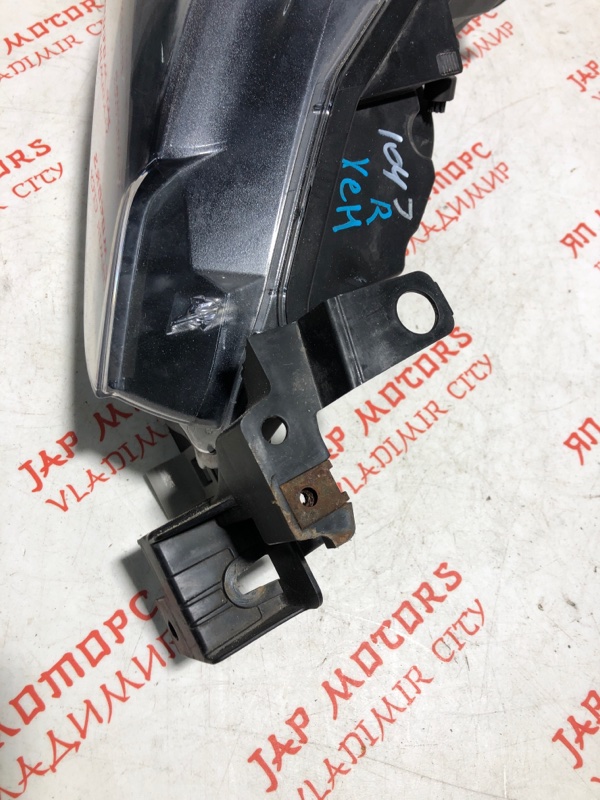 Фара ксеноновая, 23000 рублей, Владимир