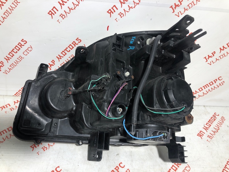 Фара ксеноновая, 11000 рублей, Владимир