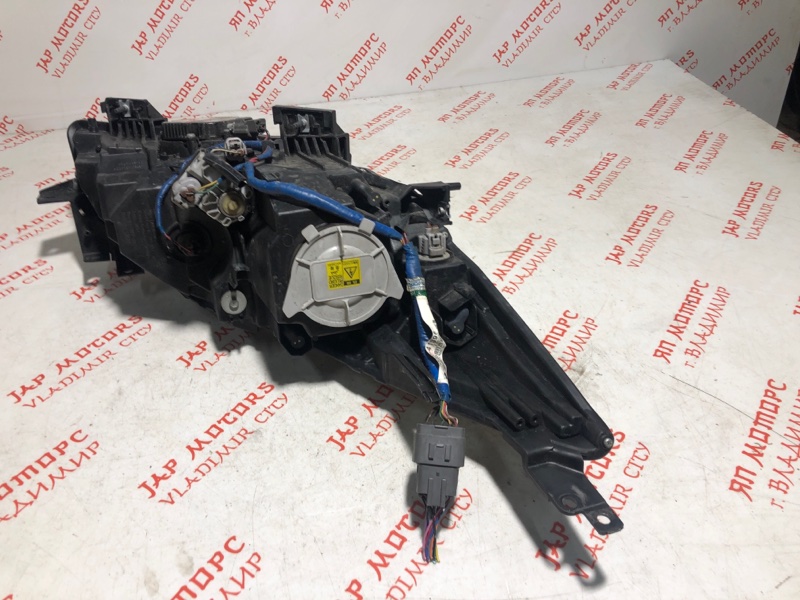 Фара ксеноновая, 15000 рублей, Владимир