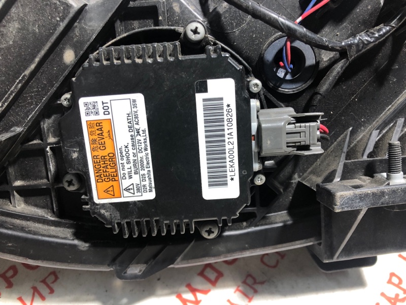 Фара ксеноновая, 15000 рублей, Владимир