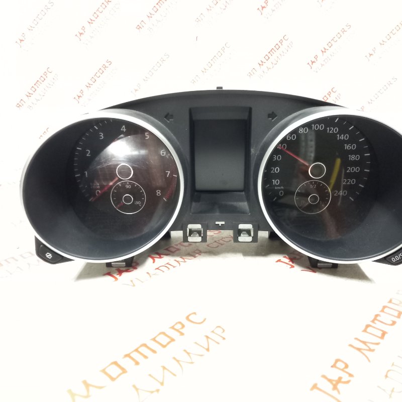 Щиток приборов, 5000 рублей, Владимир