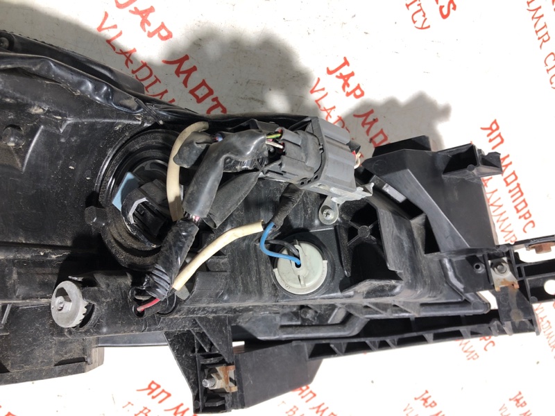 Фара галогеновая, 9000 рублей, Владимир