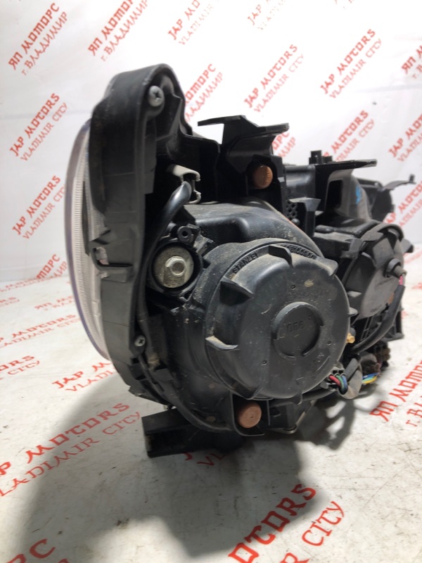 Фара ксеноновая, 14000 рублей, Владимир