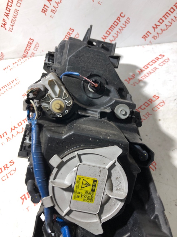 Фара ксеноновая, 12500 рублей, Владимир