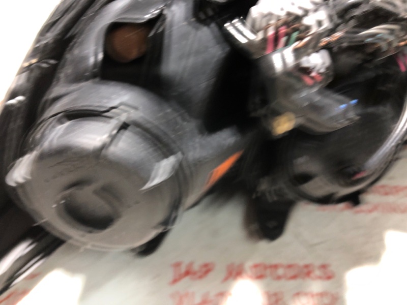 Фара ксеноновая, 14000 рублей, Владимир