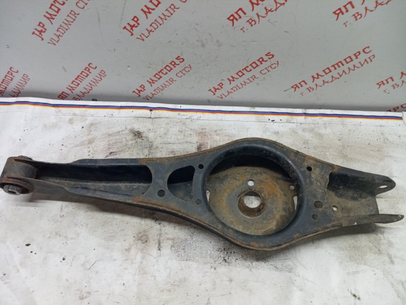 Рычаг подвески нижний, 2000 рублей, Владимир