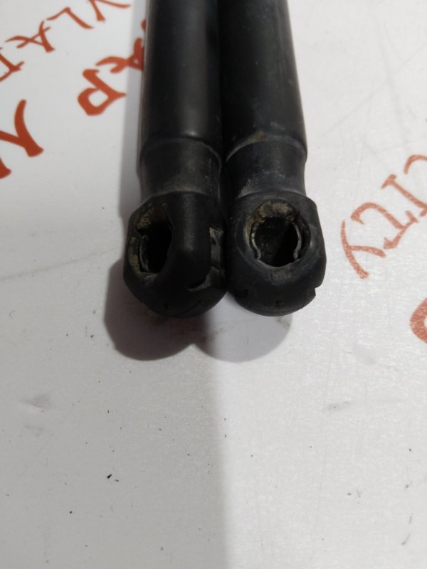 Амортизатор двери багажника, 1000 рублей, Владимир